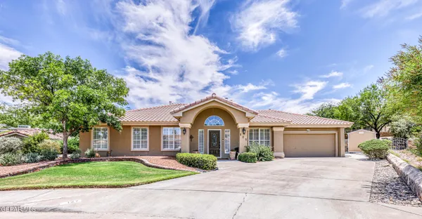 $450,000 | 127 Ivy Hill Court, Santa Teresa, NM 88008