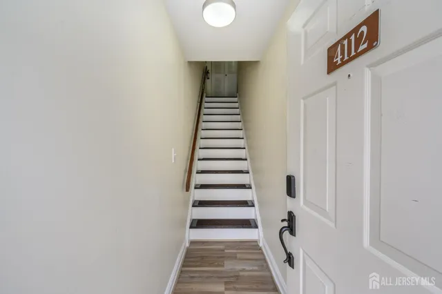 $2,900 | 4112 Birchwood Court, North Brunswick, NJ 08902