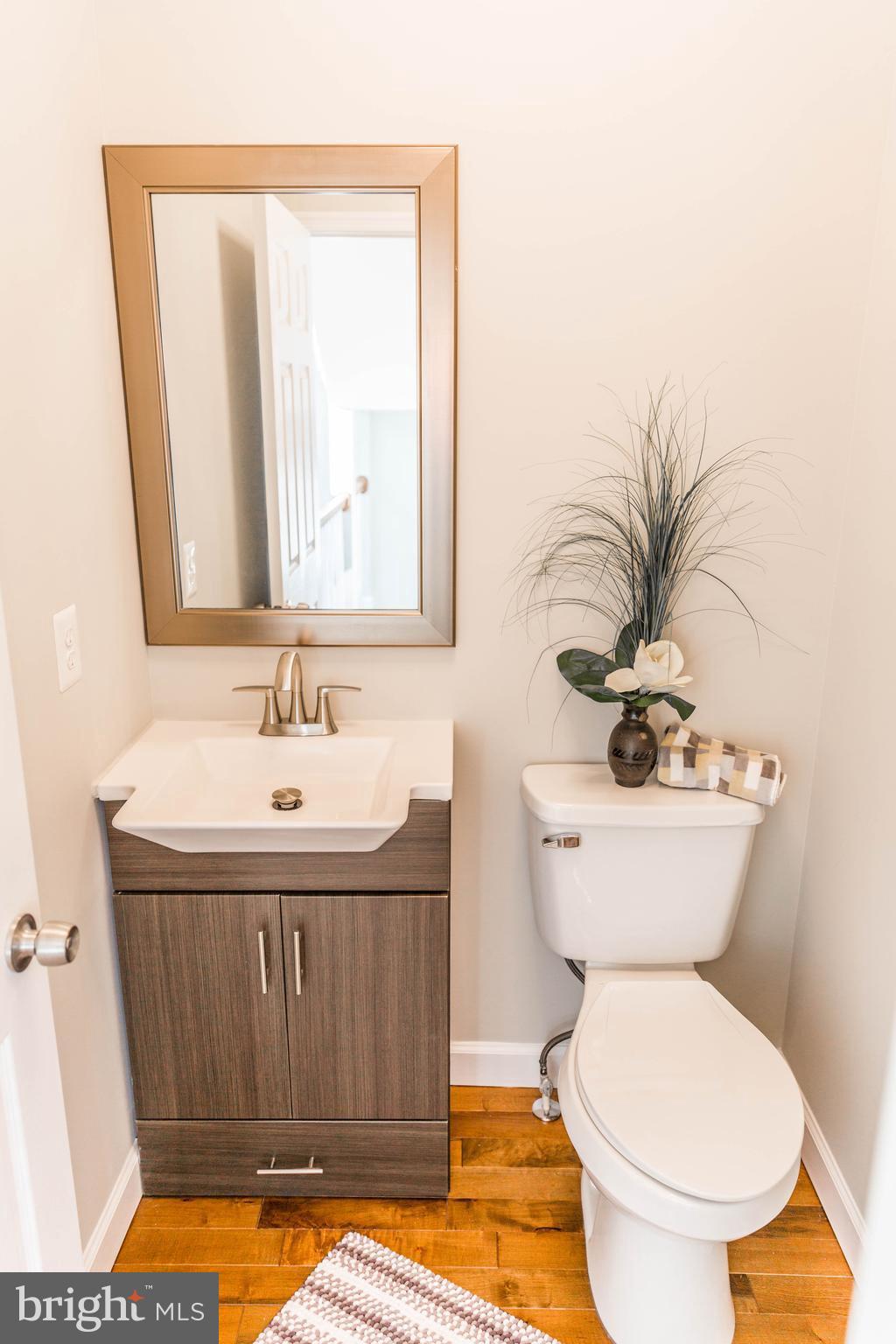 11411 Hollow Timber Way Reston, VA 20194 - Photo 15 of 30 Bath