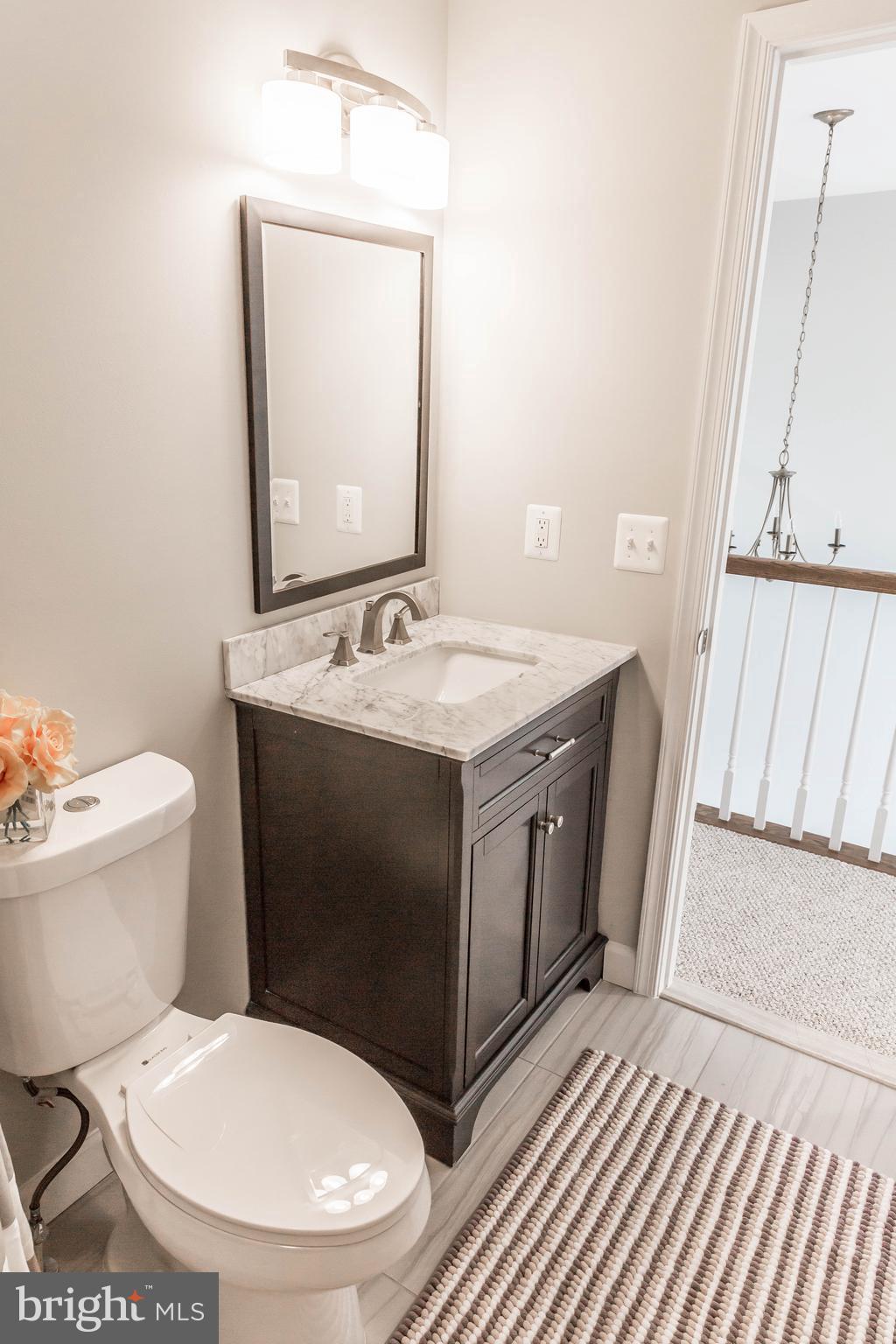 11411 Hollow Timber Way Reston, VA 20194 - Photo 17 of 30 Bath
