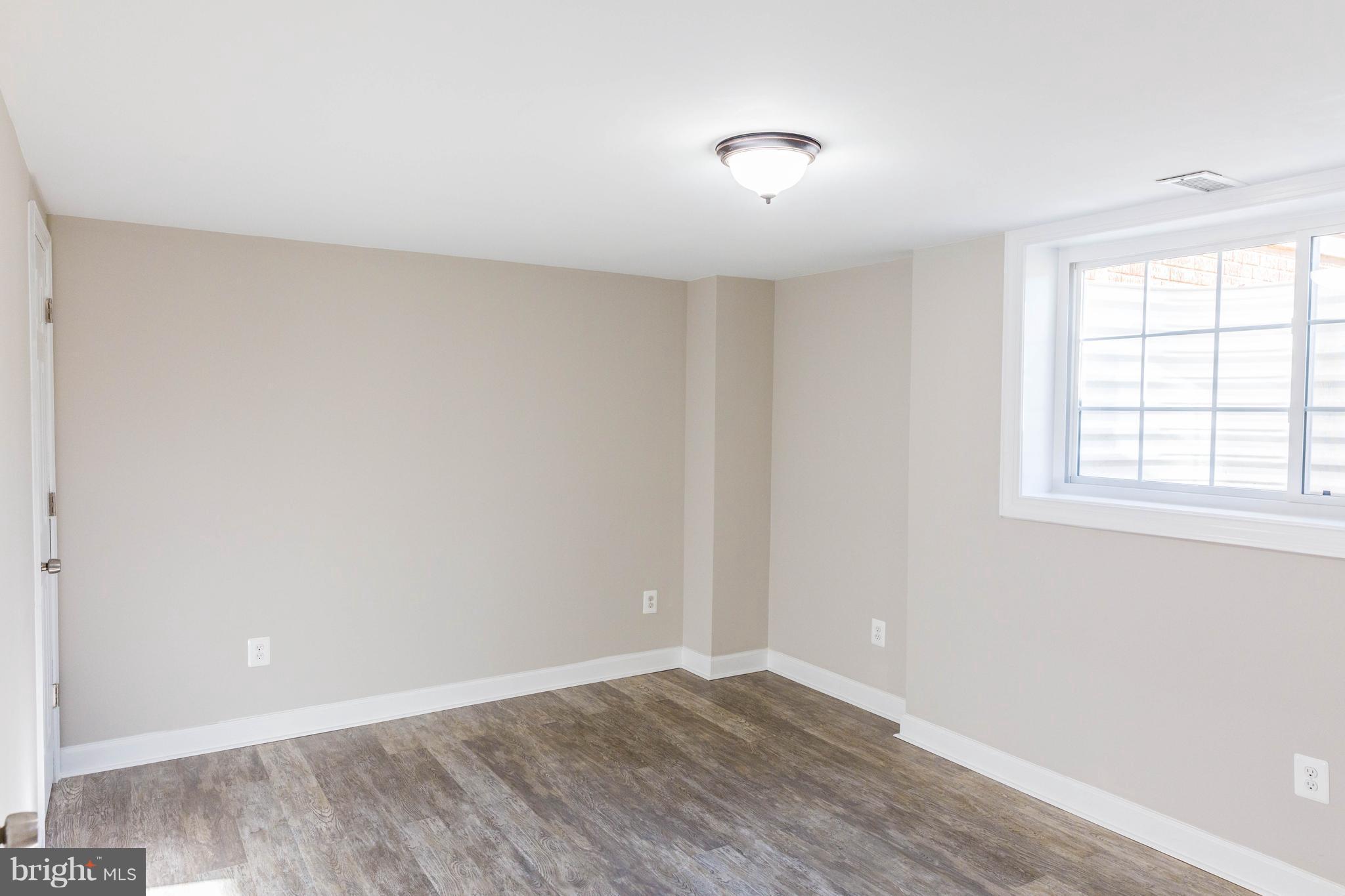 11411 Hollow Timber Way Reston, VA 20194 - Photo 28 of 30 Bedroom