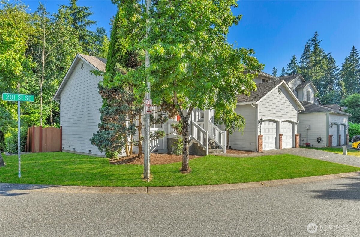 3124 201st Street Southeast Bothell, WA 98012 - Photo 33 of 38