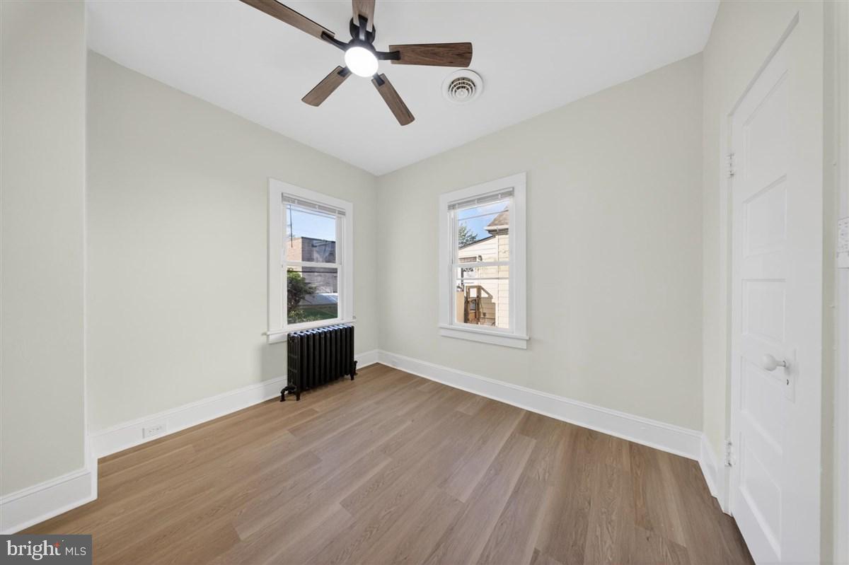 615 13th Street New Castle, DE 19720 - Photo 15 of 31