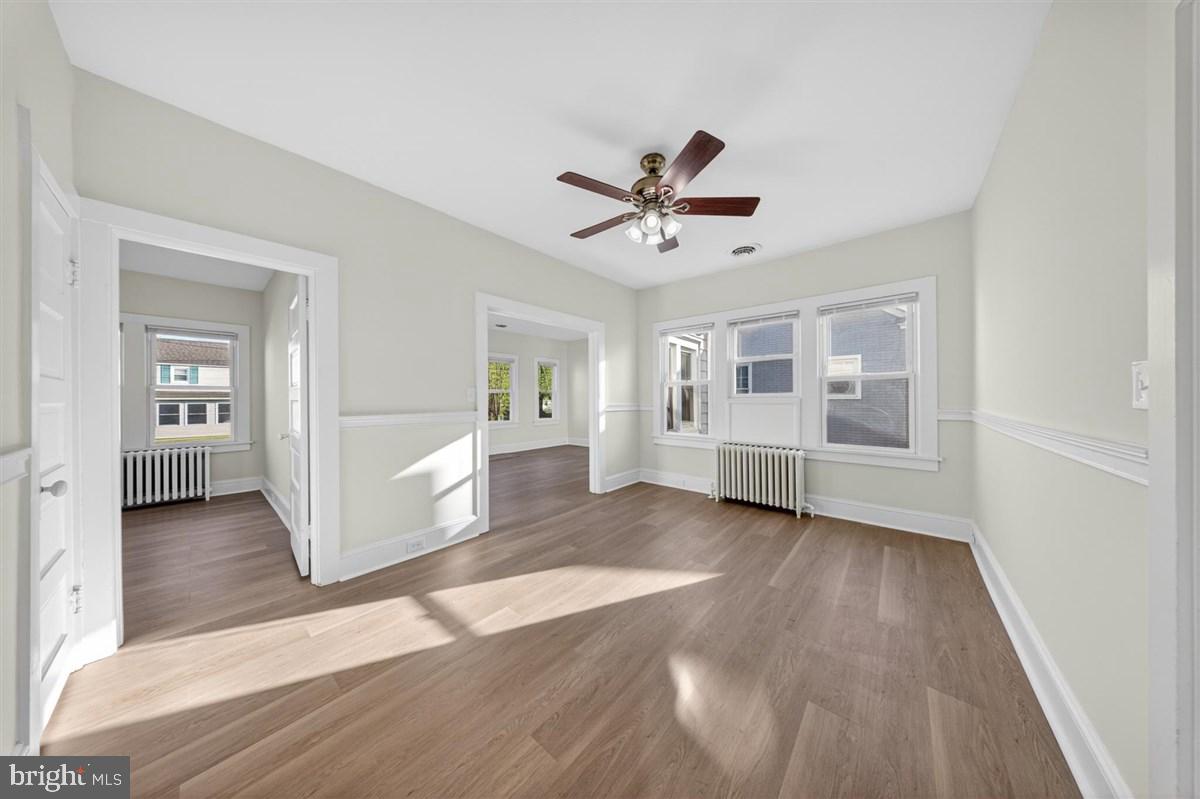 615 13th Street New Castle, DE 19720 - Photo 8 of 31