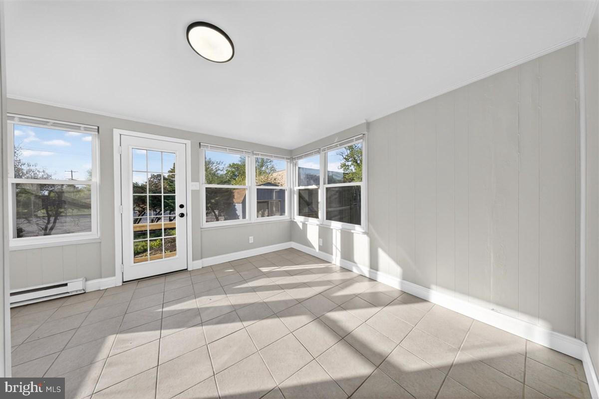 615 13th Street New Castle, DE 19720 - Photo 10 of 31