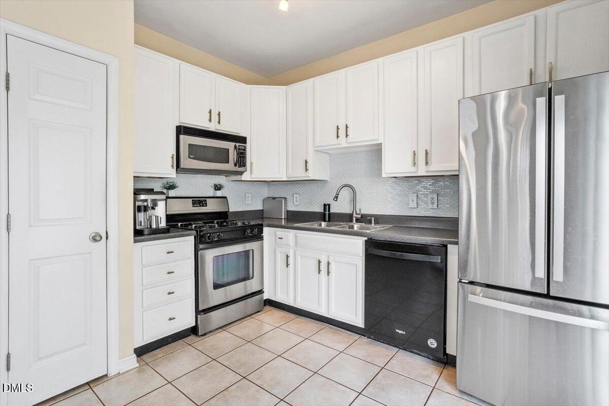 2211 Raven Road, Unit 108 Raleigh, NC 27614 - Photo 11 of 24 IMG_1972