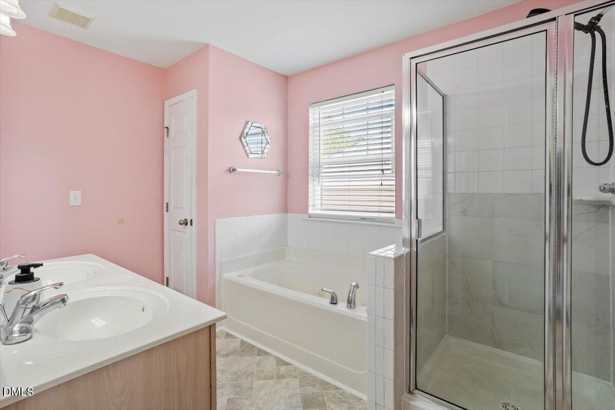 2211 Raven Road, Unit 108 Raleigh, NC 27614 - Photo 19 of 24 IMG_1977