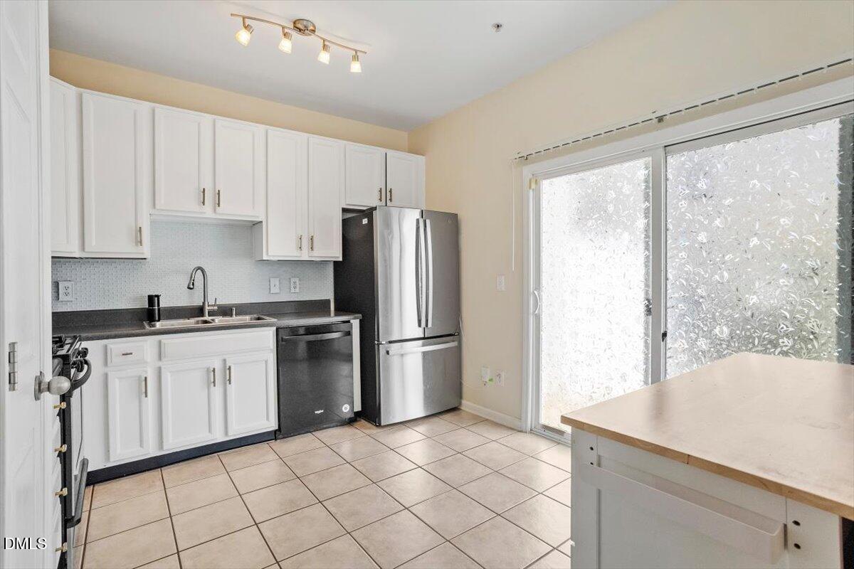 2211 Raven Road, Unit 108 Raleigh, NC 27614 - Photo 10 of 24 IMG_1974