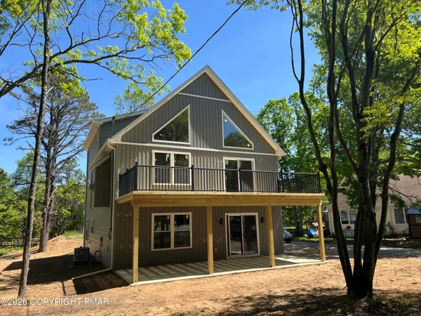 $777,000 | 409 Towamensing Trail, Albrightsville, PA 18210