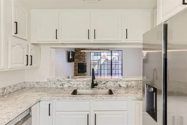 $2,095 | 3930 West Monterey Street, Unit 134, Chandler, AZ 85226