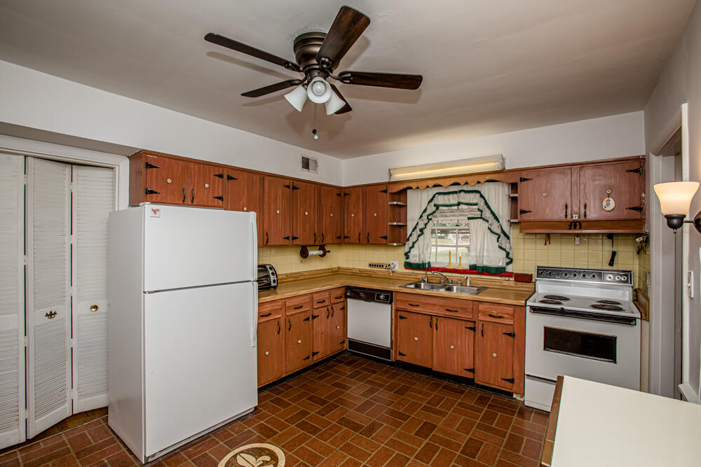 102 Lackawanna Road Lexington, KY 40503 - Photo 32 of 53 1f9a8794