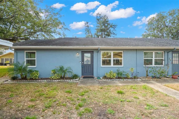 $139,900 | 1904 Canterbury Lane, Unit 13, Sun City Center, FL 33573