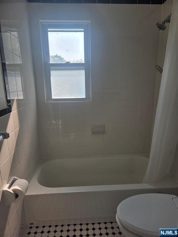 132 Heatherhill Road Cresskill, NJ 07626 - Photo 6 of 14 Gallery Image 6