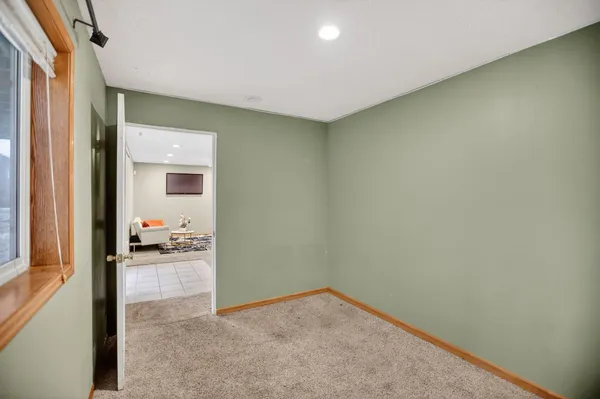 $460,000 | 696 79th Street West, Lino Lakes, MN 55014