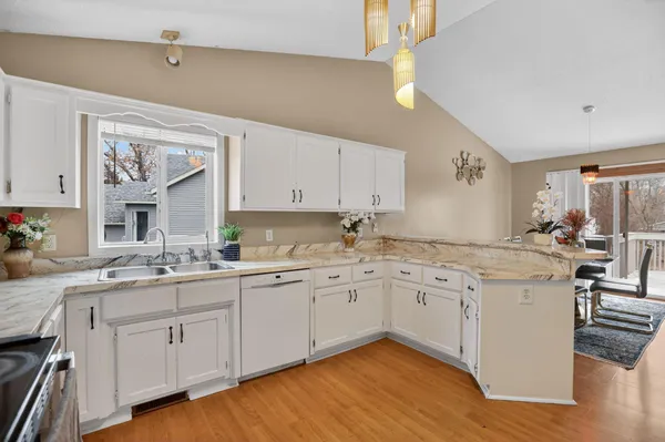 $460,000 | 696 79th Street West, Lino Lakes, MN 55014