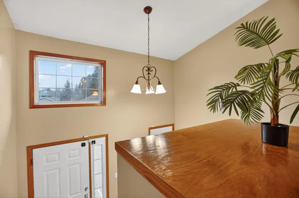 $460,000 | 696 79th Street West, Lino Lakes, MN 55014