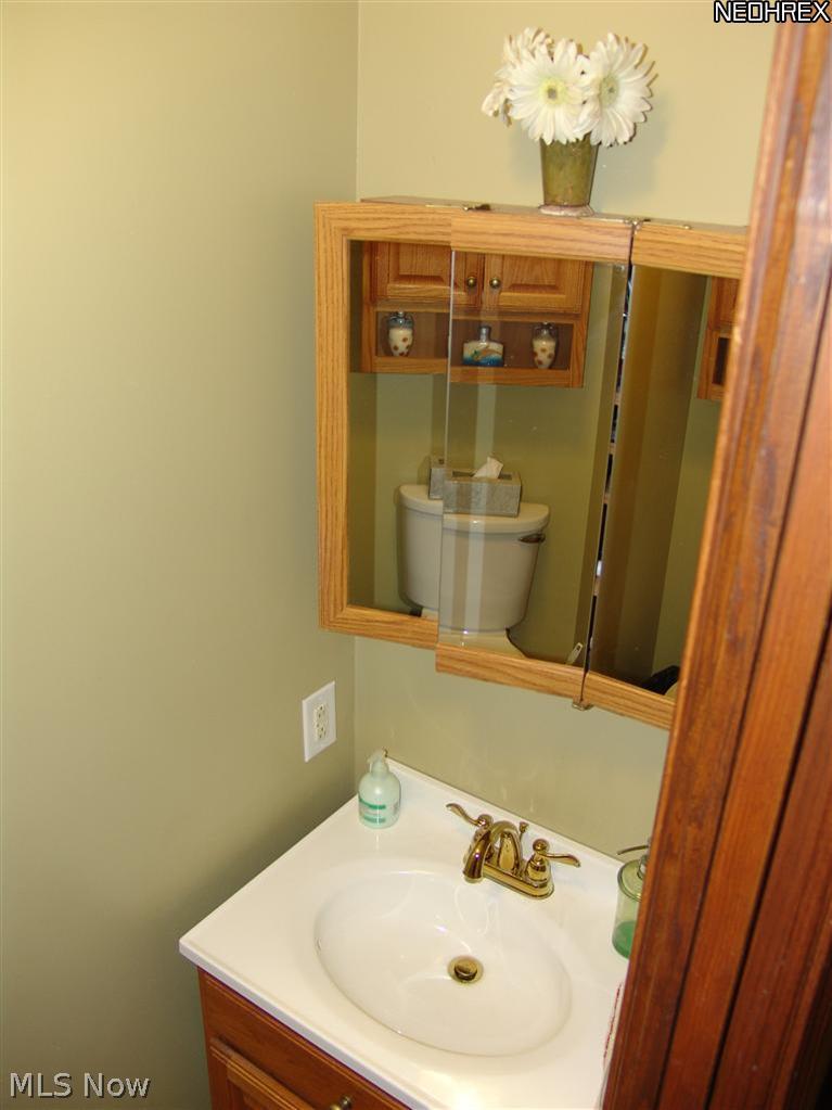 2346 Congress Lake Road Mogadore, OH 44260 - Photo 18 of 25 Gallery Image 18