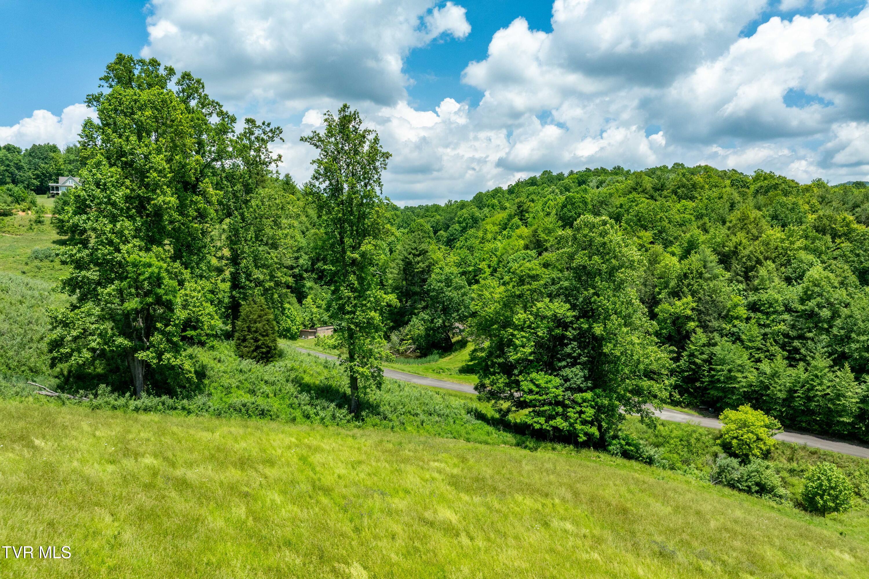 Tbd Ridgeview Drive, Unit 8 9 AND 10 Mountain City, TN 37683 - Photo 11 of 43 TBD Ridgeview Dr (27 of 43)