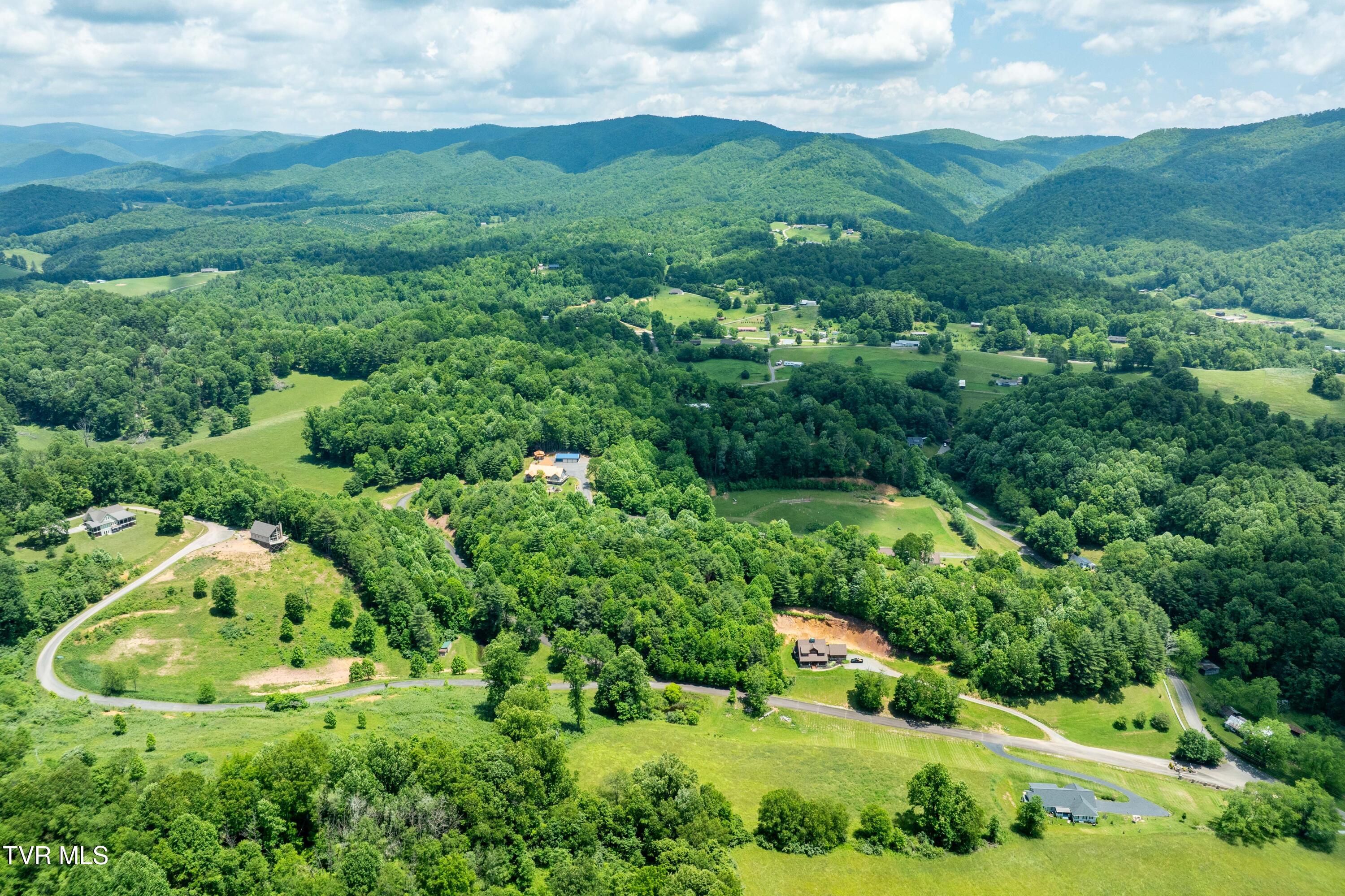 Tbd Ridgeview Drive, Unit 8 9 AND 10 Mountain City, TN 37683 - Photo 21 of 43 TBD Ridgeview Dr (11 of 43)