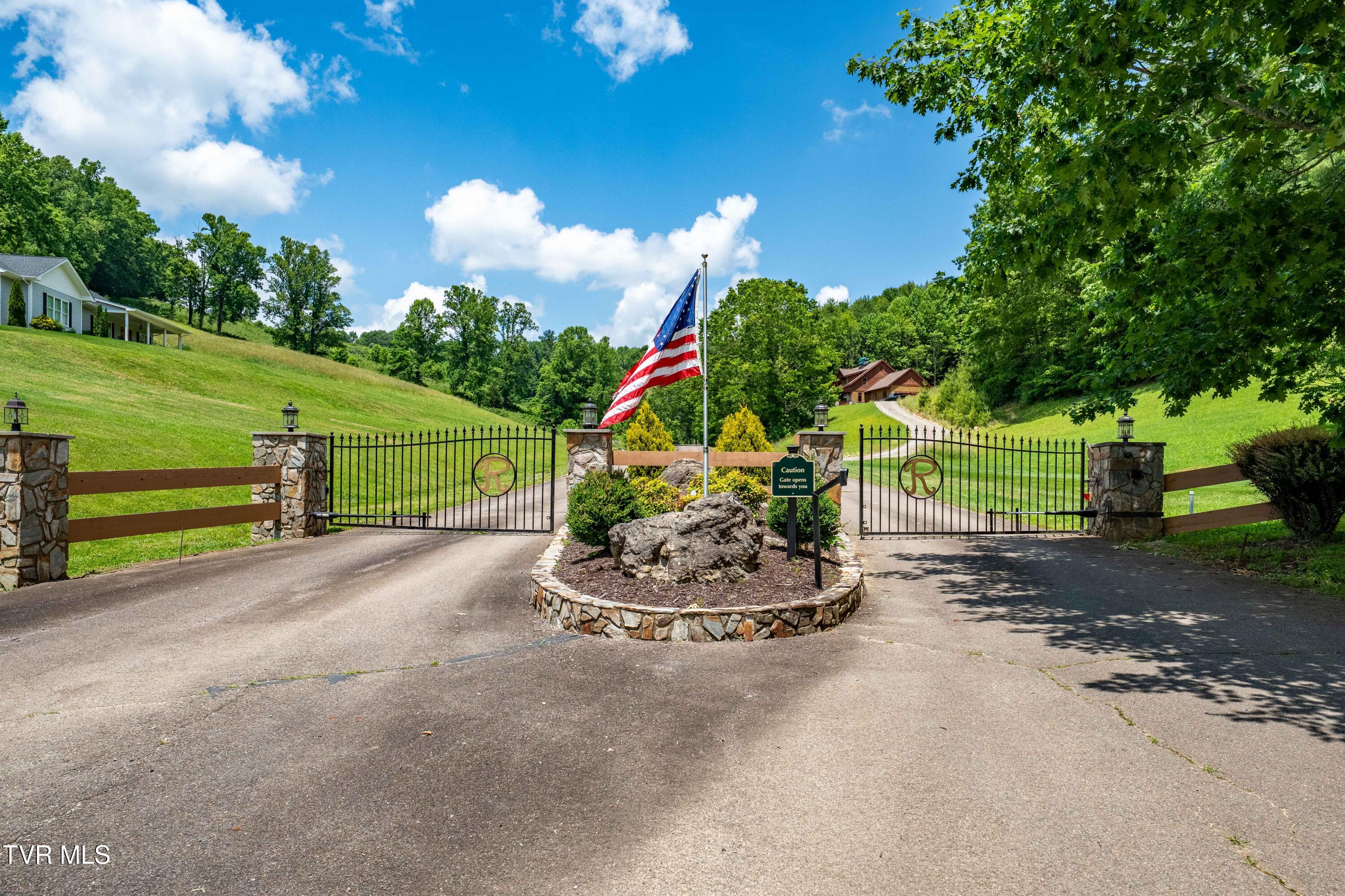 Tbd Ridgeview Drive, Unit 8 9 AND 10 Mountain City, TN 37683 - Photo 42 of 43 TBD Ridgeview Dr (42 of 43)