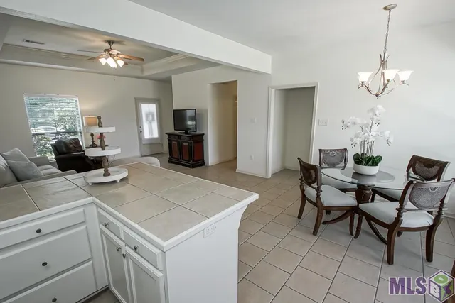 $2,100 | 40326 Creekway Cove Court, Gonzales, LA 70737