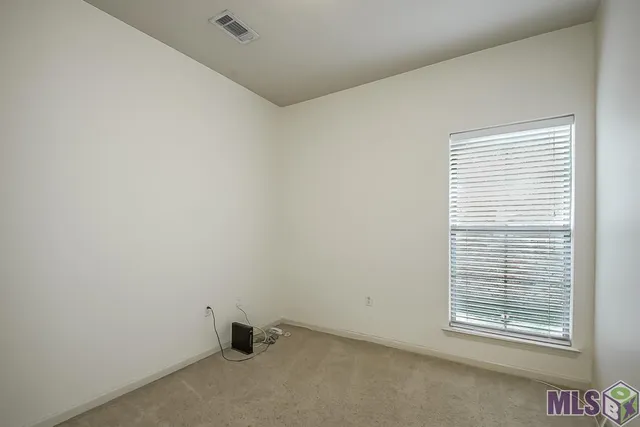 $2,100 | 40326 Creekway Cove Court, Gonzales, LA 70737