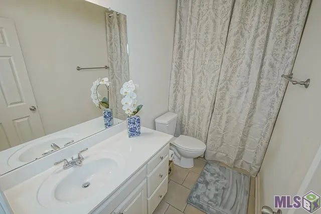 $2,100 | 40326 Creekway Cove Court, Gonzales, LA 70737