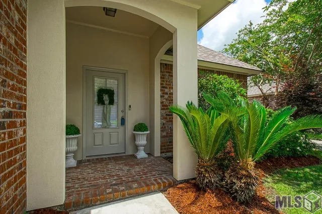 $2,100 | 40326 Creekway Cove Court, Gonzales, LA 70737