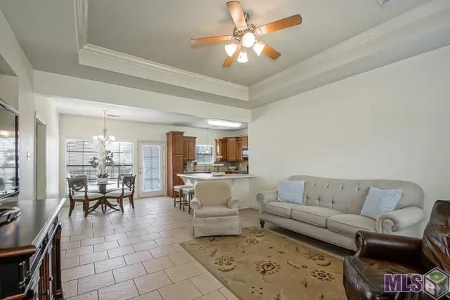 $2,100 | 40326 Creekway Cove Court, Gonzales, LA 70737