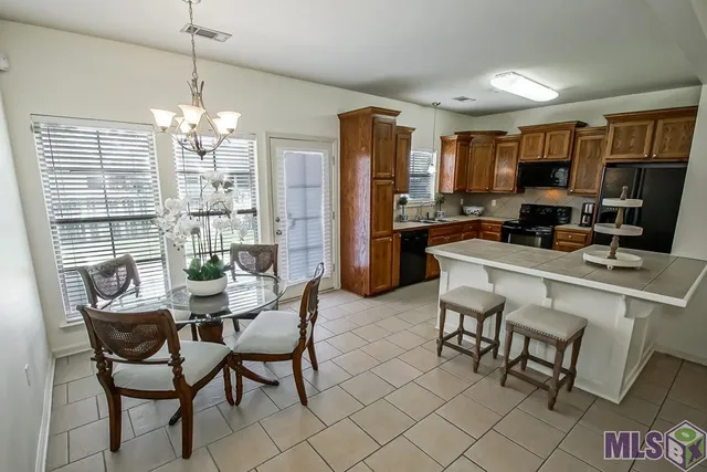 $2,100 | 40326 Creekway Cove Court, Gonzales, LA 70737