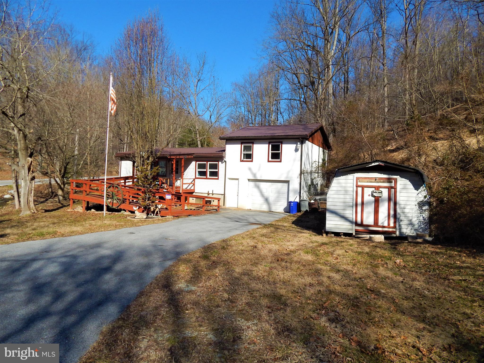2073 Old Forge Road Felton, PA 17322 - Photo 5 of 25