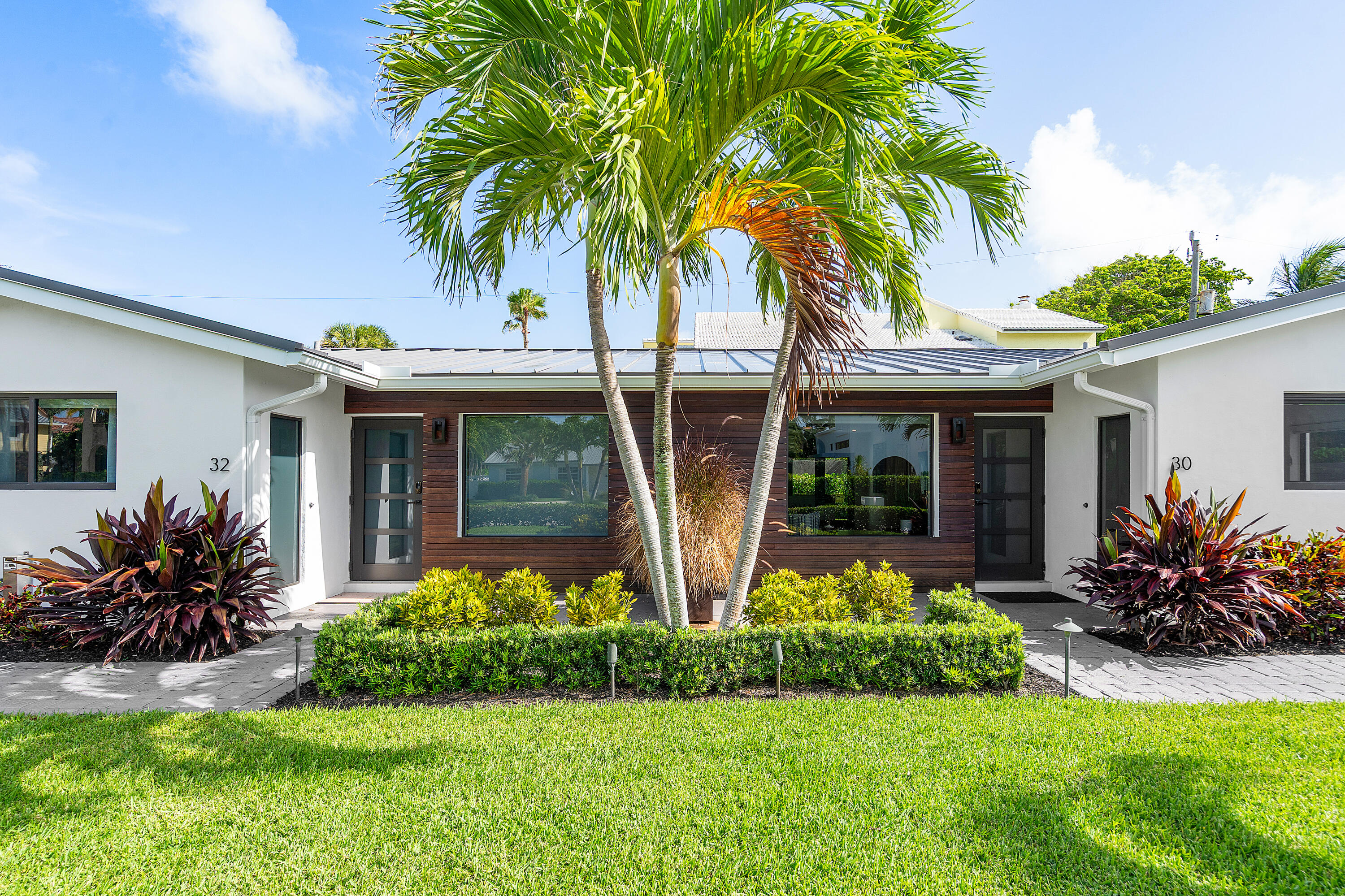 30 Hersey Drive Ocean Ridge, FL 33435 - Photo 4 of 37 005-30HerseyDrive-BoyntonBeach-FL-33435-