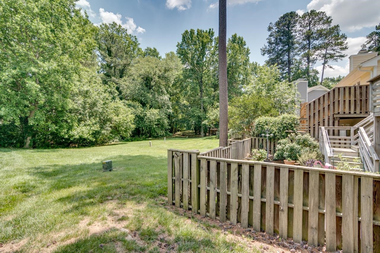 1426 Mapleside Court Raleigh, NC 27609 - Photo 28 of 38 Photo 28