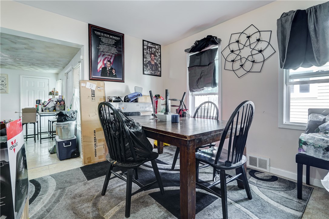 304 Jay Street Rochester, NY 14608 - Photo 7 of 27 Gallery Image 7