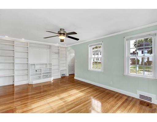 61 Princeton Road Arlington, MA 02474 - Photo 5 of 23 Gallery Image 5