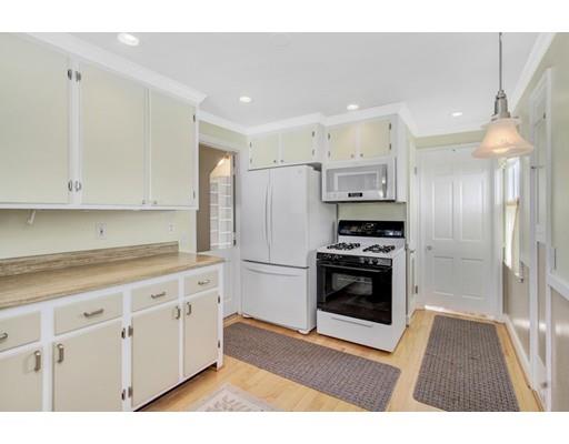 61 Princeton Road Arlington, MA 02474 - Photo 8 of 23 Gallery Image 8