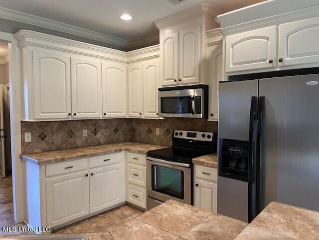 574 Turtle Lane Brandon, MS 39047 - Photo 14 of 27 Kitchen2
