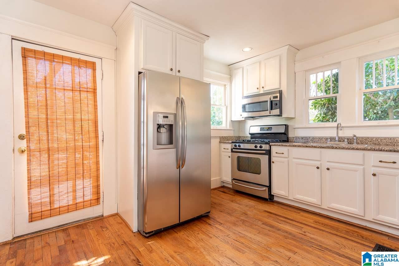 2921 Leland Road Birmingham, AL 35209 - Photo 16 of 41