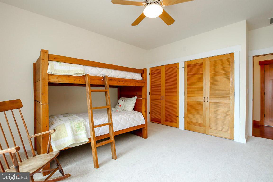 923 Childs Point Road Annapolis, MD 21401 - Photo 22 of 30 Bedroom