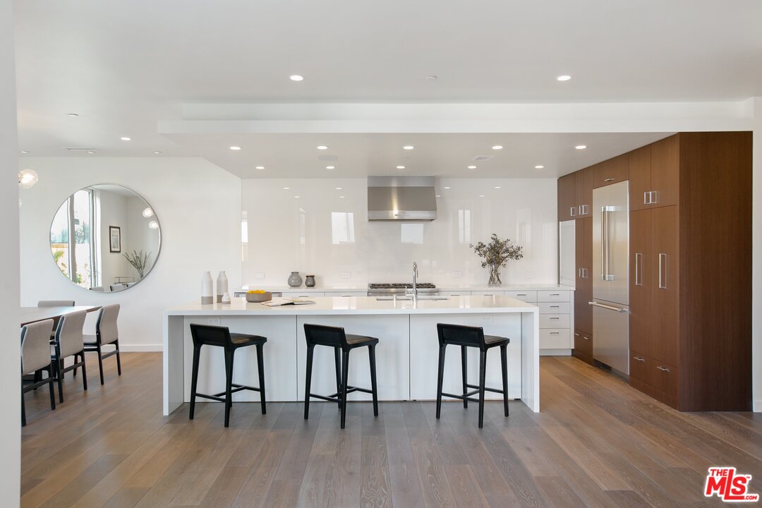 5327 Dobson Way Culver City, CA 90230 - Photo 11 of 40