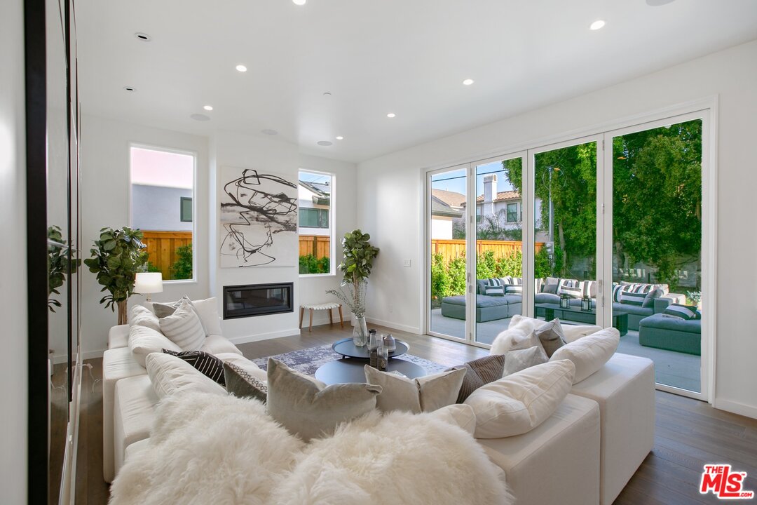 5327 Dobson Way Culver City, CA 90230 - Photo 15 of 40