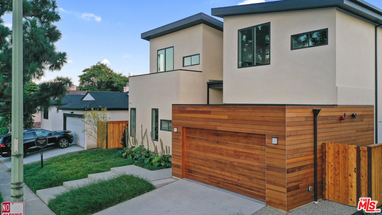 5327 Dobson Way Culver City, CA 90230 - Photo 3 of 40