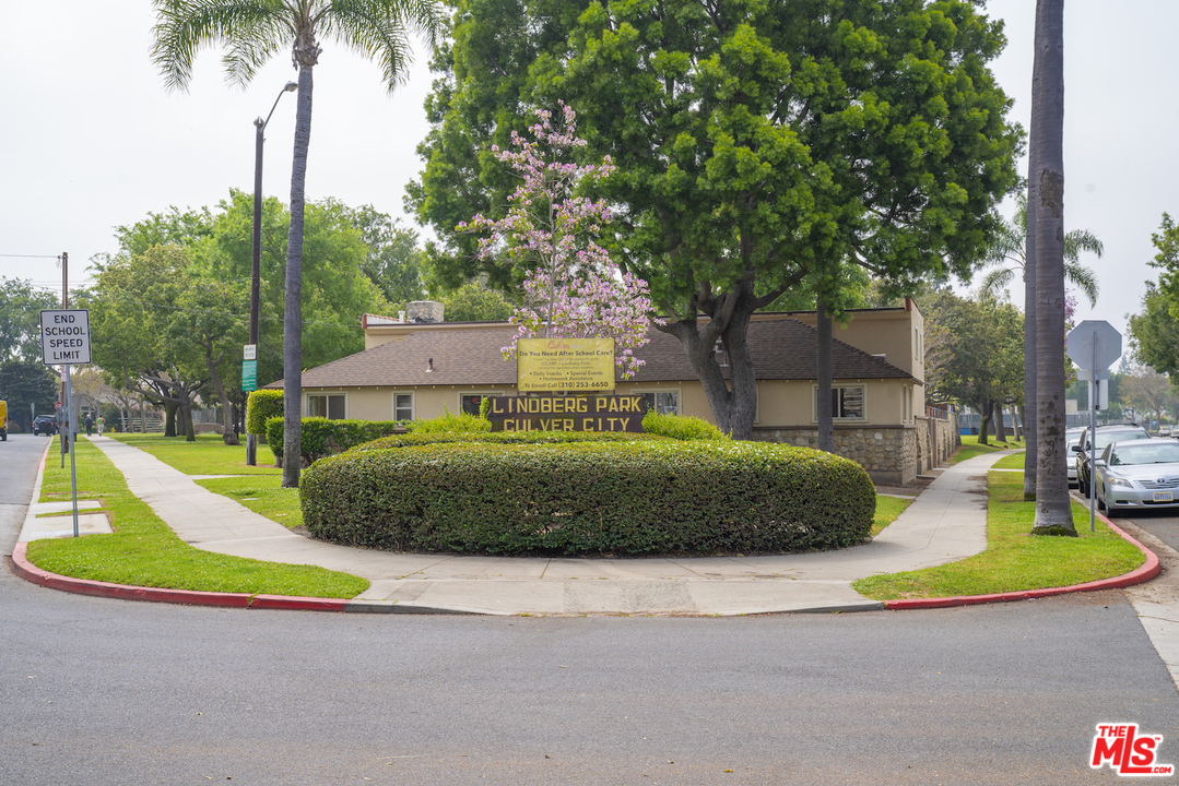 5327 Dobson Way Culver City, CA 90230 - Photo 37 of 40