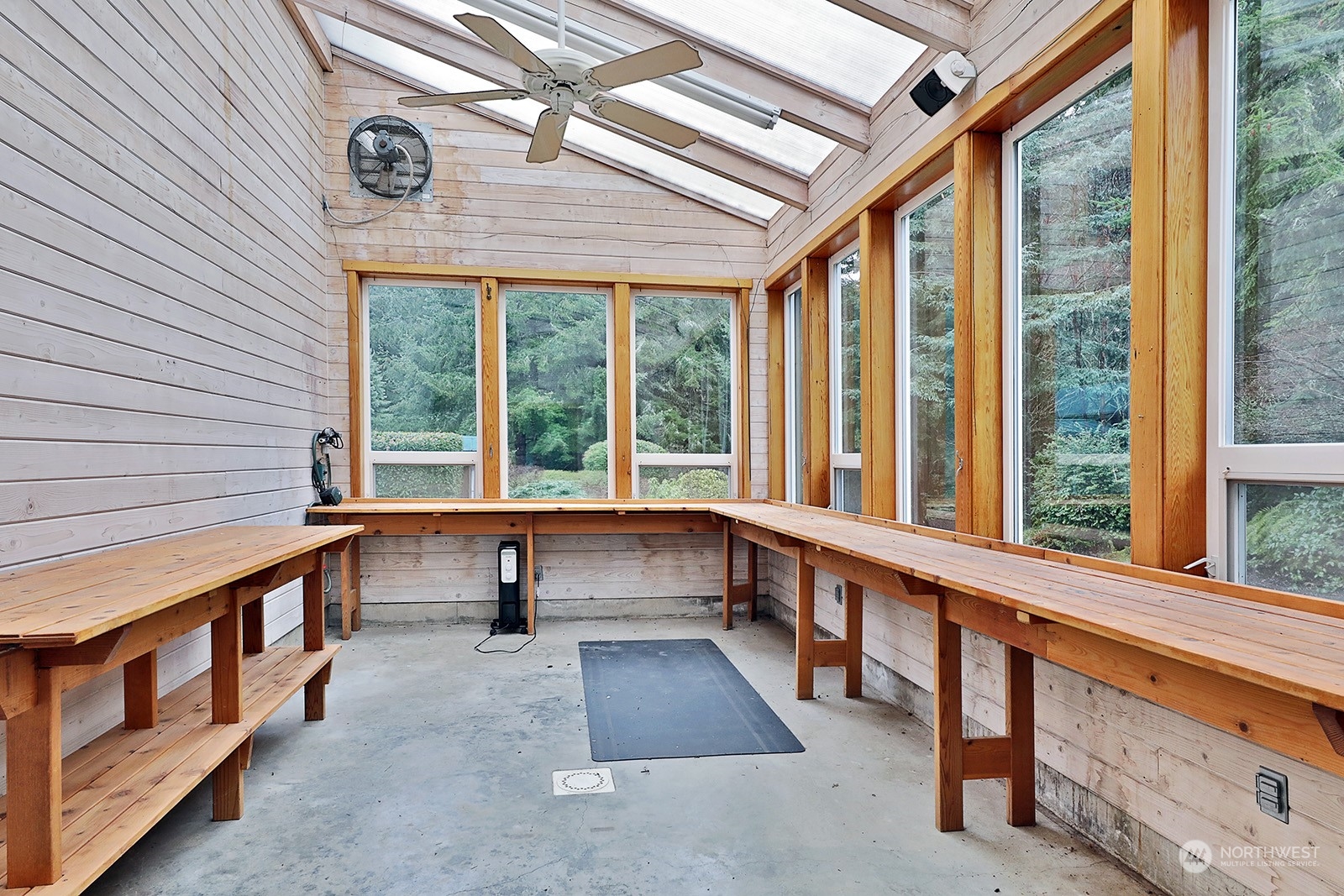 5120 Crawford Road Langley, WA 98260 - Photo 36 of 40 Gallery Image 36