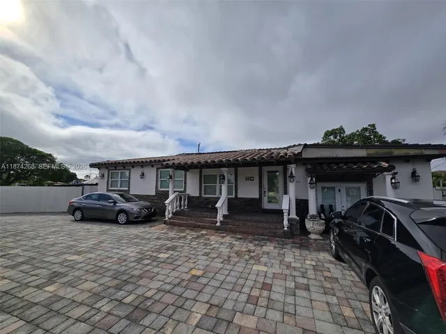 $659,999 | 110 West 53rd Street, Hialeah, FL 33012