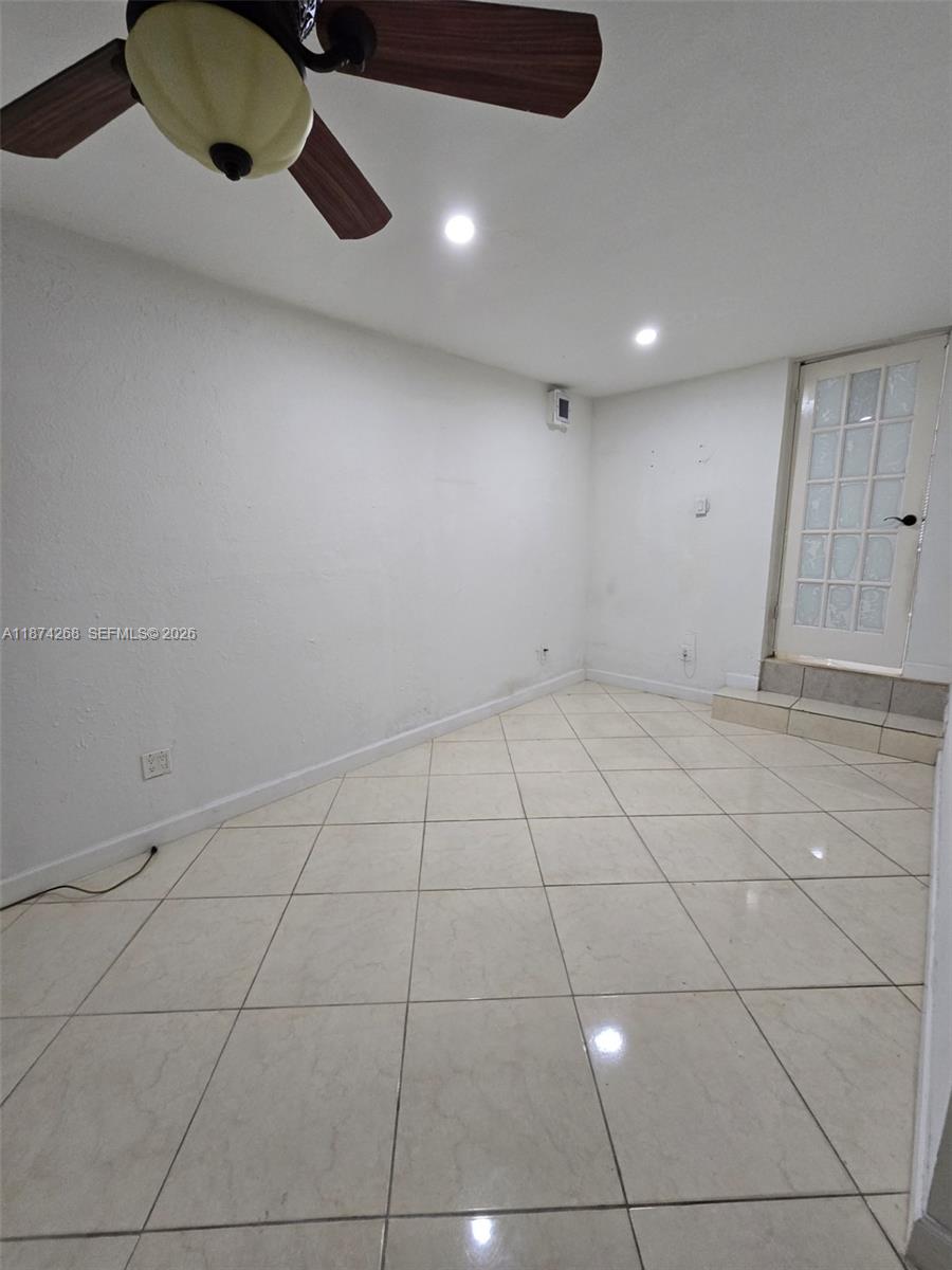110 West 53rd Street Hialeah, FL 33012 - Photo 10 of 19 a view of an empty room