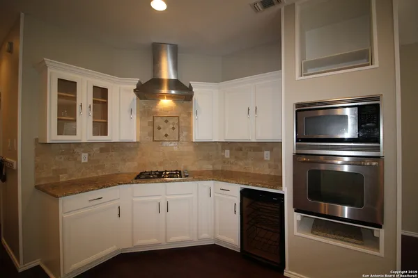 $2,000 | 12802 Aqua Valley, Helotes, TX 78023