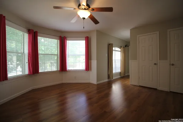 $2,000 | 12802 Aqua Valley, Helotes, TX 78023