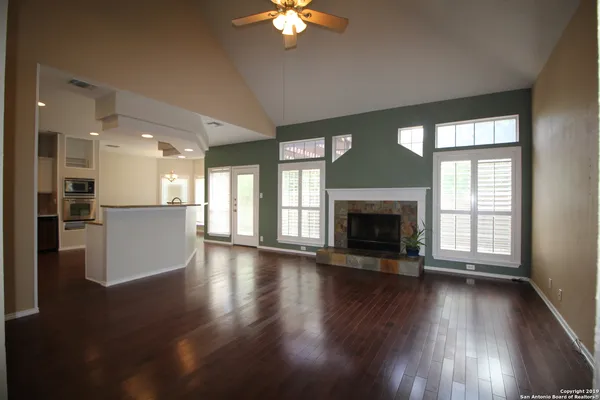 $2,000 | 12802 Aqua Valley, Helotes, TX 78023
