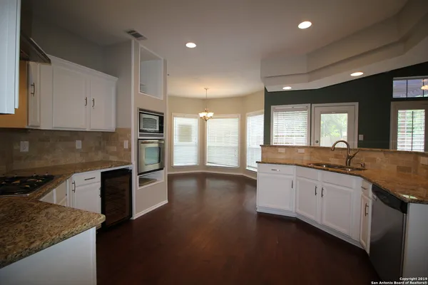 $2,000 | 12802 Aqua Valley, Helotes, TX 78023